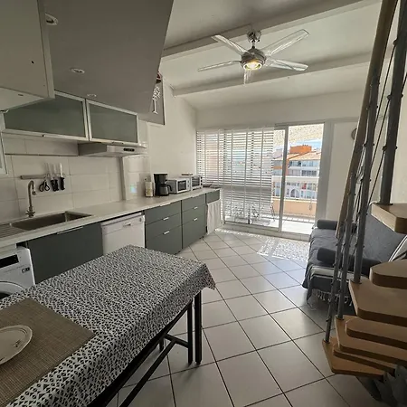 Appartement Mezzanine Climatise, Cap D'agde, 4 Pers. - Fr-1-749-107 *